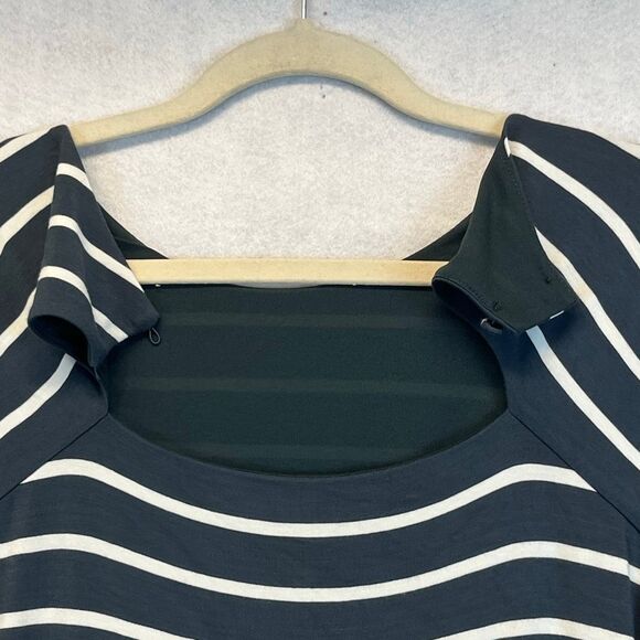 LOFT Knee Length Dress Sz 8 Blue White Striped Fit & Flare Short Sleeve Cut Out - Picture 13 of 13